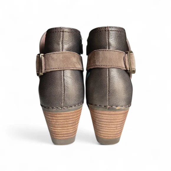 Dansko Brown Suede Ankle Bootie Size 38 - Picture 8 of 9